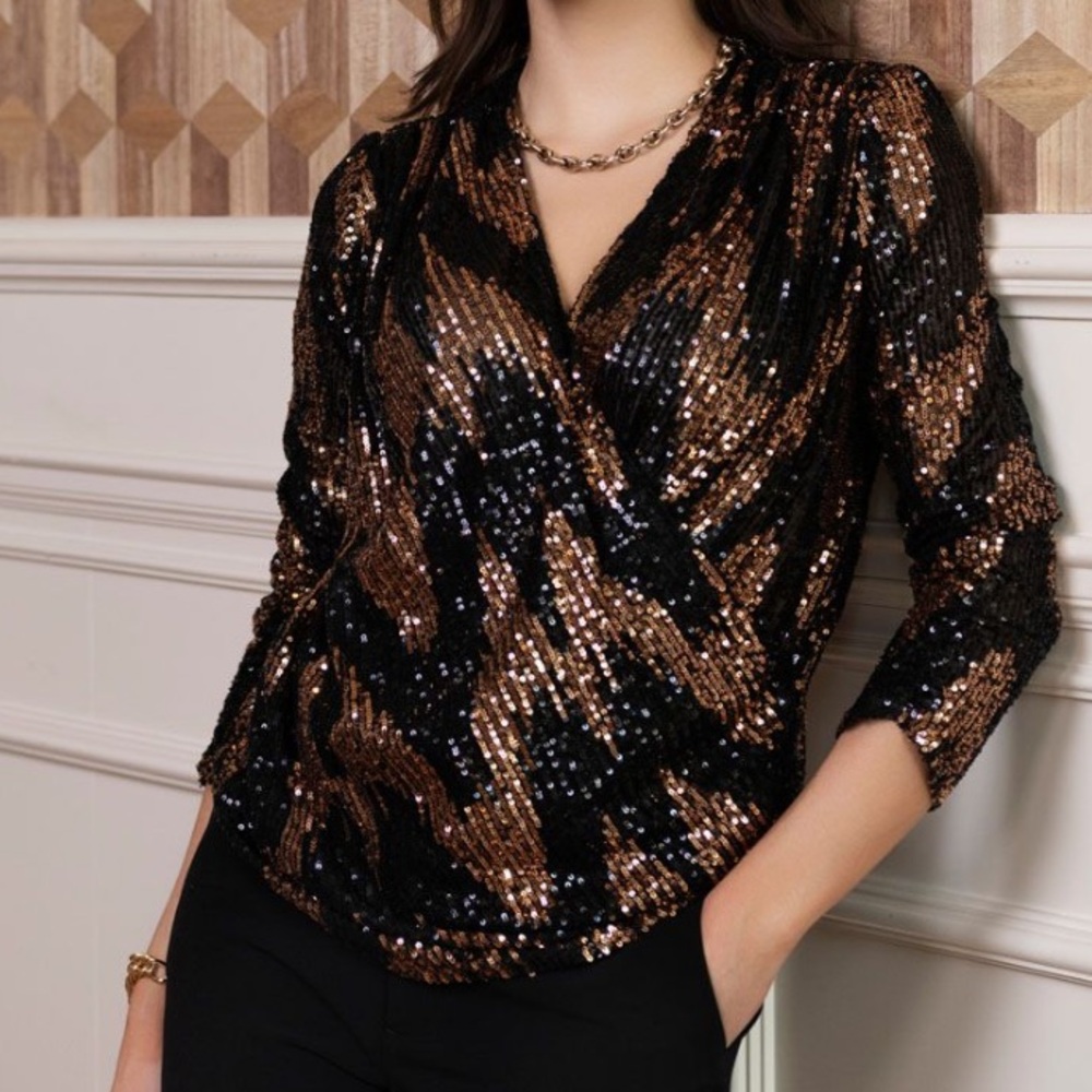 Zara Sequins The Blossom Blouse  Wrap Top Long Sleeve Black Gold Size L